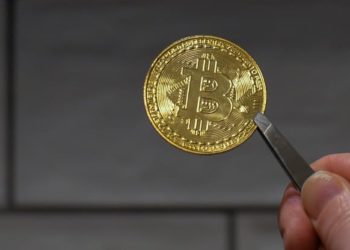 美國監管｜路透社 : 司法部勒索軟體小組將「積極追蹤」加密金流；IRS起訴混幣商Bitcoin Fog