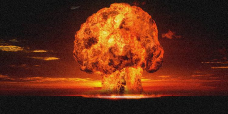 比特幣大地震，100億美元爆倉蒸發！期貨刷新單日清算紀錄；專家分析 2 大原因