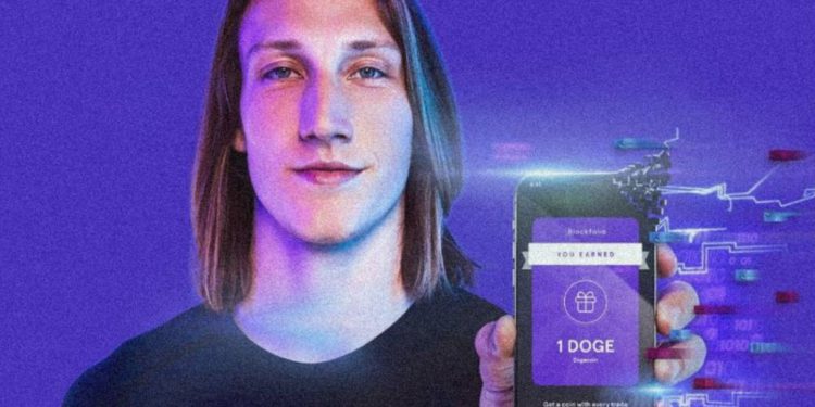 Web_Photo_Editor | 動區動趨-最具影響力的區塊鏈新聞媒體 FTX攻體育|Blockfolio簽下 「NFL選秀狀元熱門」擔任代言人, 簽約金100%加密貨幣支付