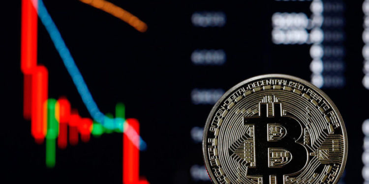 比特幣大跌 30% 破 30,000！多家華爾街公司警告 : 加密貨幣不具抗通膨性、波動高不適合投資