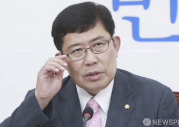 韓媒曝 : 韓國政府 4年向「加密貨幣基金」投資500億韓元，公股銀行 養老金 郵局…皆入列