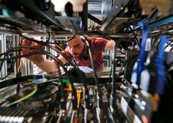 回顧｜比特幣耗能議題似曾相識？網路在 1999 年也被批評浪費電