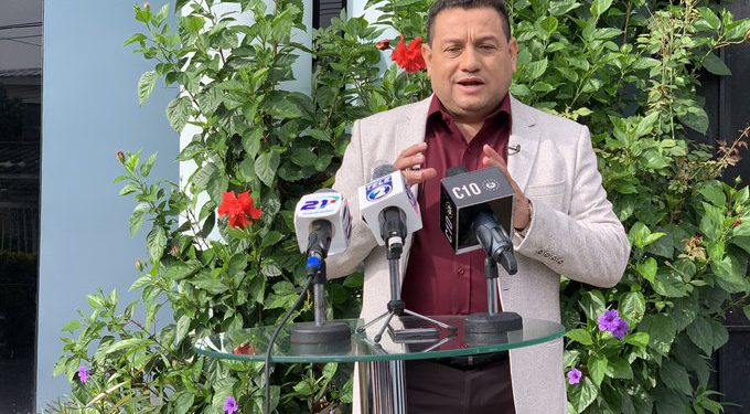 E37tryMUUAUKMJn | 動區動趨-最具影響力的區塊鏈新聞媒體 薩爾瓦多|霍普金斯經濟學教授:比特幣法案愚蠢!足以摧毀該國經濟