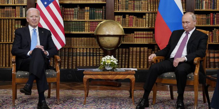 拜登警告：若「俄國駭客勒索軟體」挑戰攻擊禁區底線，將以網路攻勢回應！