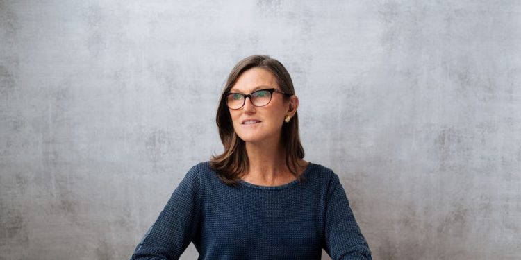 女股神 | Ark 已為「比特幣 ETF 21Shares」設定95基點的費率，若獲批將在 CBOE BZX 交易