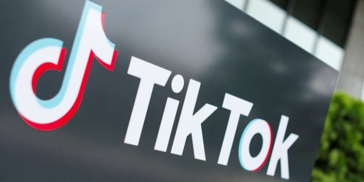Source: Mike Blake, Reuters | 動區動趨-最具影響力的區塊鏈新聞媒體 TikTok禁止創作者推廣加密貨幣!狗狗幣曾在抖音引爆「衝上1美元」熱潮