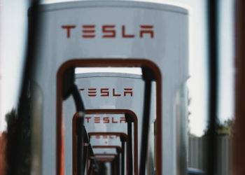 特斯拉 | 比特幣暴跌拖累！Tesla下季帳面恐「被迫認列 1 億美元」虧損