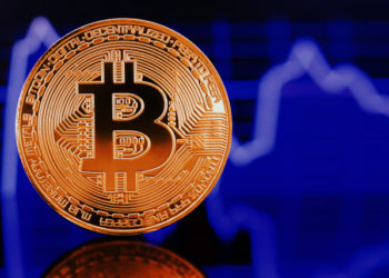 10分鐘清算1.1億鎂！全網空單爆倉「超10億美元」，幣安再現「插針」引怨聲