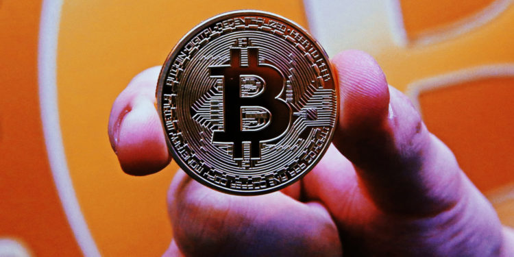 幣市短評｜牛市重啟？比特幣連漲 8 日，能否「續破 5 萬美元」刺激機構進場成關鍵