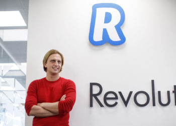 8億美元融資背後：估值一年翻5倍，詳解英國數位銀行 Revolut 的快速通道打法