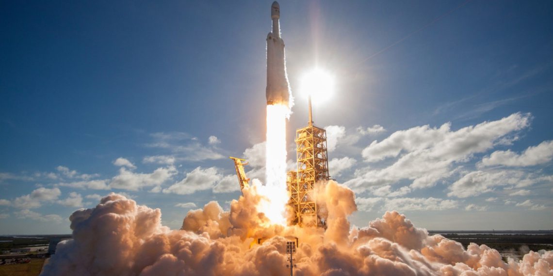spacex | 動區動趨-最具影響力的區塊鏈新聞媒體 SpaceX正與GEC規劃「太空廣告」!版面競標擬接受以太 狗狗幣付款
