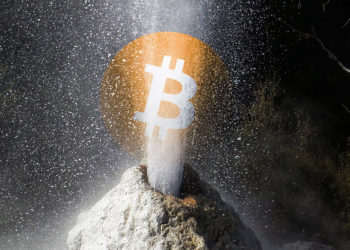 比特幣闖破45000強勁回溫！「空軍爆倉」清算5億美元；狗狗幣週末也暴漲40%