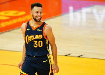 NBA球星｜柯瑞NFT收藏盤點：擁逾200件NFT 、總價39萬美元BAYC最貴