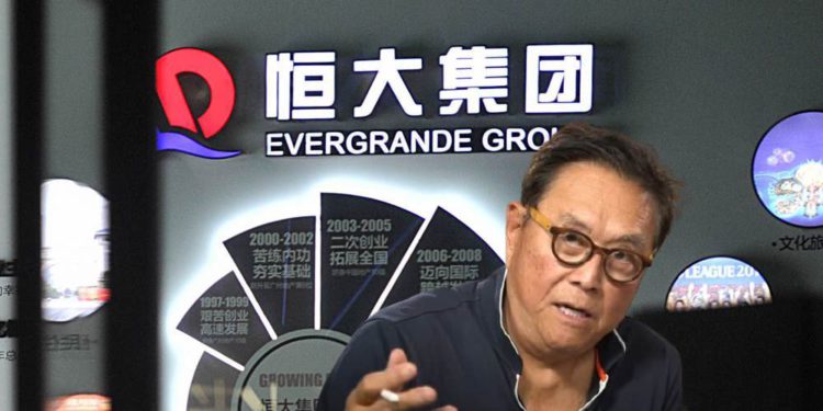 富爸爸作者 : 恆大是正在崩壞的紙牌屋！8千萬美元利息未繳，北京下令「倒閉備戰」