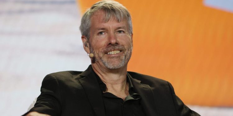 MicroStrategy CEO談「中國全面封殺」: 不擔心對比特幣價格影響、美國監管態度是正向積極