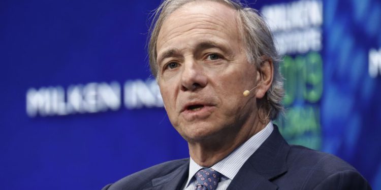 橋水達里歐：中國恆大債務危機「完全可控」，非雷曼兄弟級顛覆事件