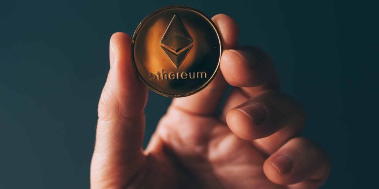 ethereum-d3iPZPSC32 | 動區動趨-最具影響力的區塊鏈新聞媒體 以太坊衝破3,800鎂,數據顯示離8,000不遠!彭博:ETH期貨溢價已超8%