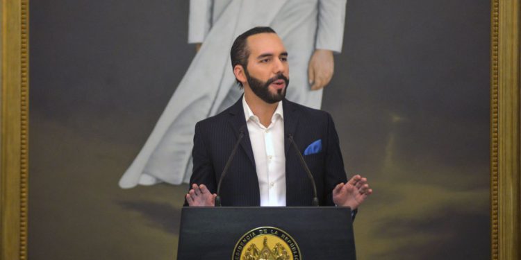 salvador | 動區動趨-最具影響力的區塊鏈新聞媒體 薩爾瓦多|三大信評機構圍剿!標準普爾:比特幣採用會「直接衝擊」信用評級