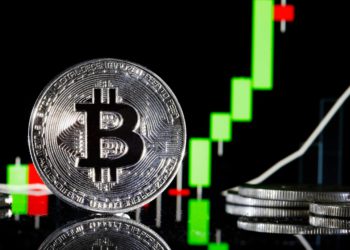 BTC大漲10%破47000鎂！CryptoQuant：比特幣指標趨勢與「去年Q4大牛市」相似