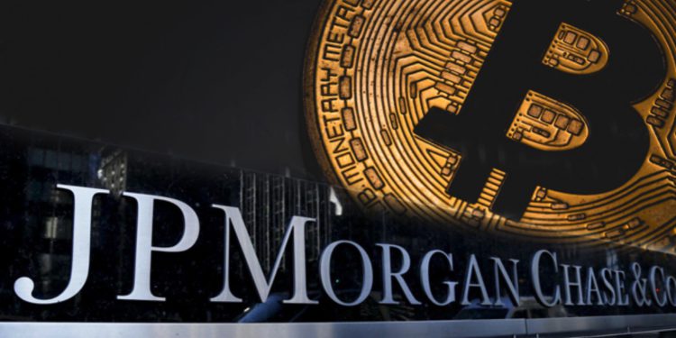 JPMorgan : 機構資金又從「黃金流入比特幣」，列舉BTC漲上55000三大原因