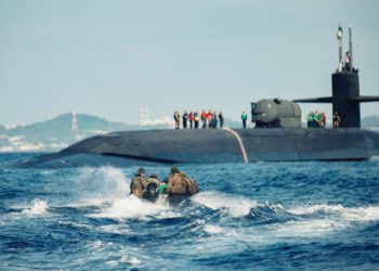 美海軍核工程師「出賣國家機密換門羅幣」！遭FBI臥底探員抓包逮捕