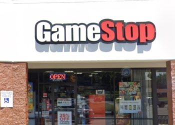 GameStop (GME)  官網釋出 8 個 NFT 團隊職缺 ，獲 Redditors 歡呼