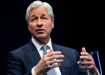 摩根大通 CEO｜戴蒙再開砲：比特幣沒有內在價值、不是真正的貨幣！