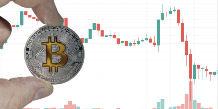 美通膨創30年新高，比特幣一度突破 69,000 歷史新高、今晨閃落9%