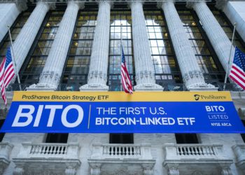 「比特幣期貨ETF」表現不如現貨！“BITO” 自推出後跌幅是BTC兩倍