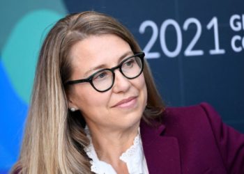 聽證會前哨戰！Coinbase財務長示警：若美國監管過嚴，加密貨幣活動將轉入「地下」