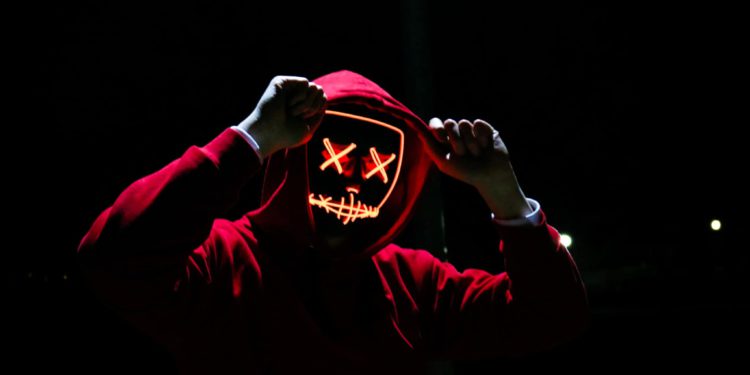 幣圈奇譚》駭客、炒幣團與詐騙，區塊鏈項目的黑暗面