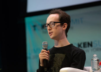 Uniswap創辦人怒爆：摩根大通無故凍結我的銀行帳戶