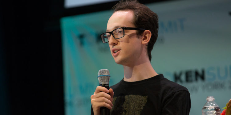 Uniswap創辦人怒爆：摩根大通無故凍結我的銀行帳戶