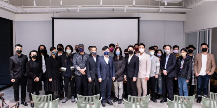 - Paper Plane NFT 公售記者會。由 FlyingClub.io 提供