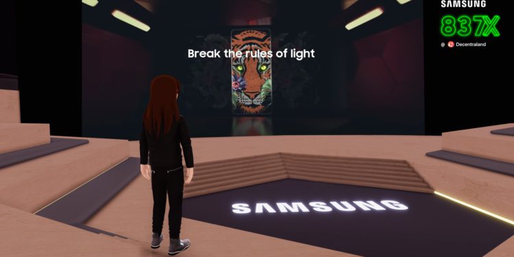 三星在 Decentraland 同步發表 Galaxy S22，元宇宙發佈會體驗遭酸、預購站出包引怒火