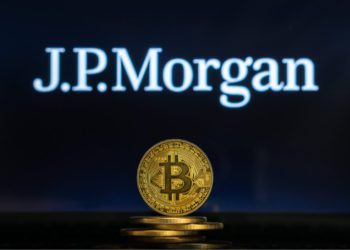 摩根大通轉彎？監管負責人：迫切需要全球監管框架，以助客戶投資加密貨幣