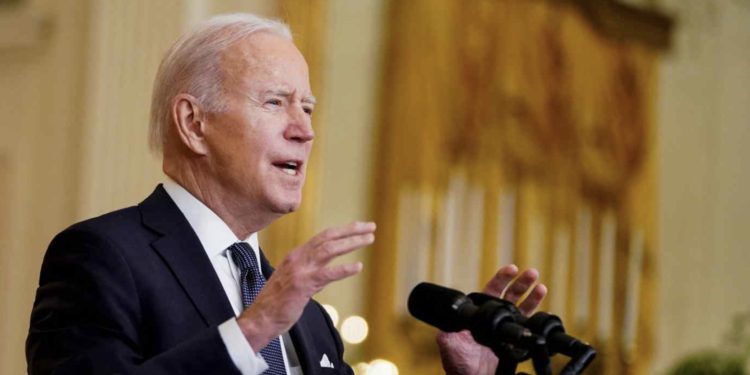 拜登：未來10年加密貨幣稅收將超100億；美國擬加徵 20%富人稅