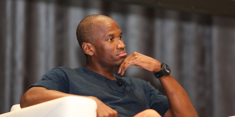 fkjeoiee | 動區動趨-最具影響力的區塊鏈新聞媒體 Arthur Hayes撰文 : 美對俄羅斯制裁,石油美元霸權將終結,利好比特幣、黃金