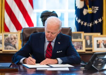 拜登簽加密貨幣行政命令、比特幣昨大漲10%；SBF 很疑惑、Circle 執行長讚「分水嶺時刻」