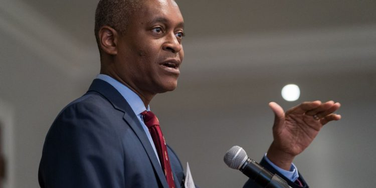 | 動區動趨-最具影響力的區塊鏈新聞媒體 Fed 轉風向|官員暗示 9 月或暫緩升息,通膨能否降溫成決策關鍵