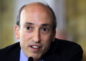 美國 SEC 主席重申「加密貨幣是證券」該受其監管，加碼抨擊加密交易所、穩定幣