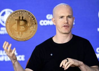 Coinbase 執行長：未來十年加密貨幣用戶將達 10 億人、加密經濟 GDP 佔比逐步擴大