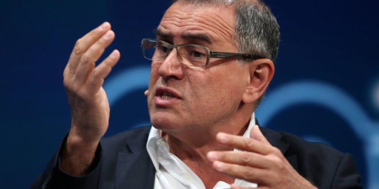 165880589278454_P16504352 | 動區動趨-最具影響力的區塊鏈新聞媒體 末日博士警告:微型衰退完全是「妄想」!危機會比1970年還糟