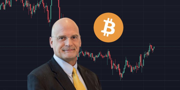 比特幣再跌破 2.1 萬鎂！彭博分析師：BTC波動率新低，下半年有望跑贏大盤