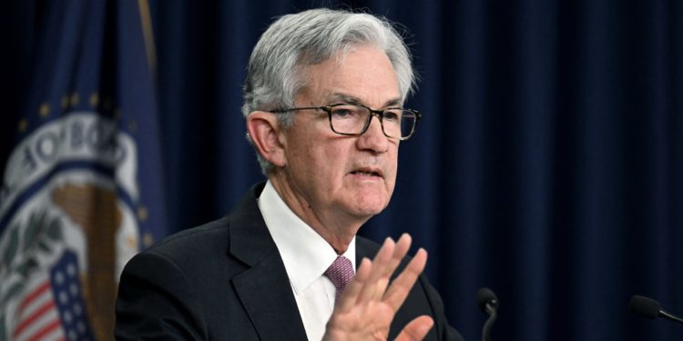 Fed如期升3碼！比特幣突破2.3萬、那指跳漲 4%；鮑爾鬆口升息步調或趨緩、否認衰退