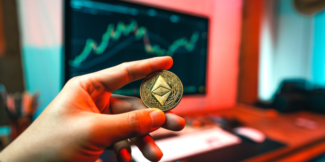 研究員 : 以太坊合併後不會出現通縮；Andrew Kang : 從基本面看「ETH 很貴」