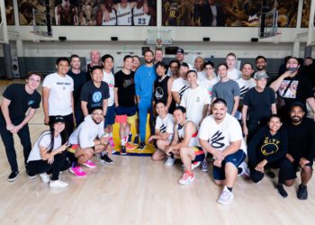 《NFT 奇幻漂流｜與 NBA 史上最偉大射手 Stephen Curry 的夢幻見面會紀實》