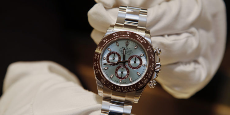 彭博 : 加密貨幣市場崩盤，害勞力士、百達翡麗…等名錶二手價急跌