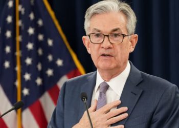 富國銀行：美國明年初將陷經濟衰退、Fed被迫降息，飆升的美元會開始下跌