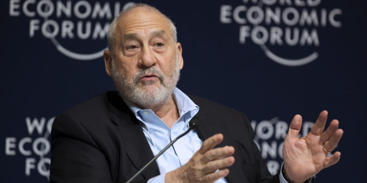 諾貝爾經濟獎得主：激進升息反加劇通膨；Coinbase CEO：加密寒冬將持續 12-18 個月